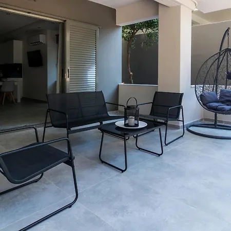 Greyt Apartments Glyfada-2